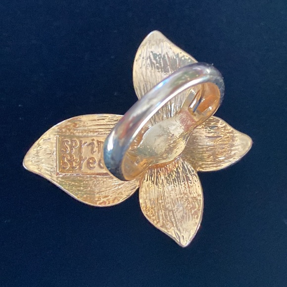 Spring Street Rhinestone & Enamel Butterfly Ring - Picture 4 of 6